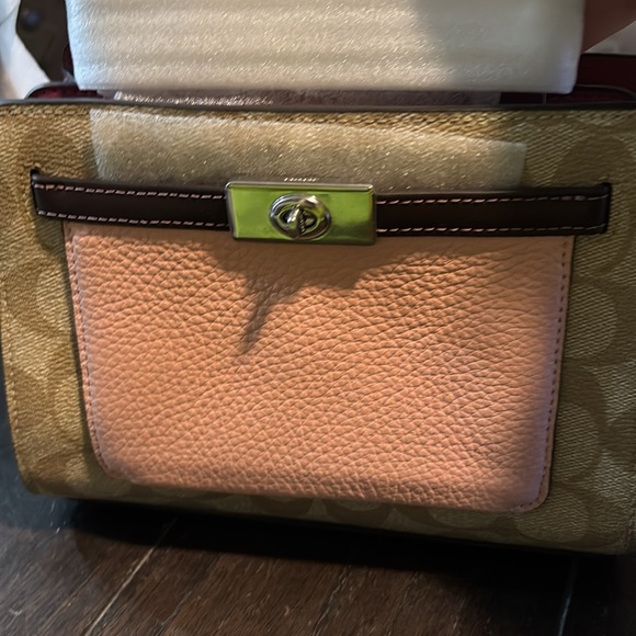 SOLD ‼️NWT Coach signature Mini LNE tote - Picture 8 of 11